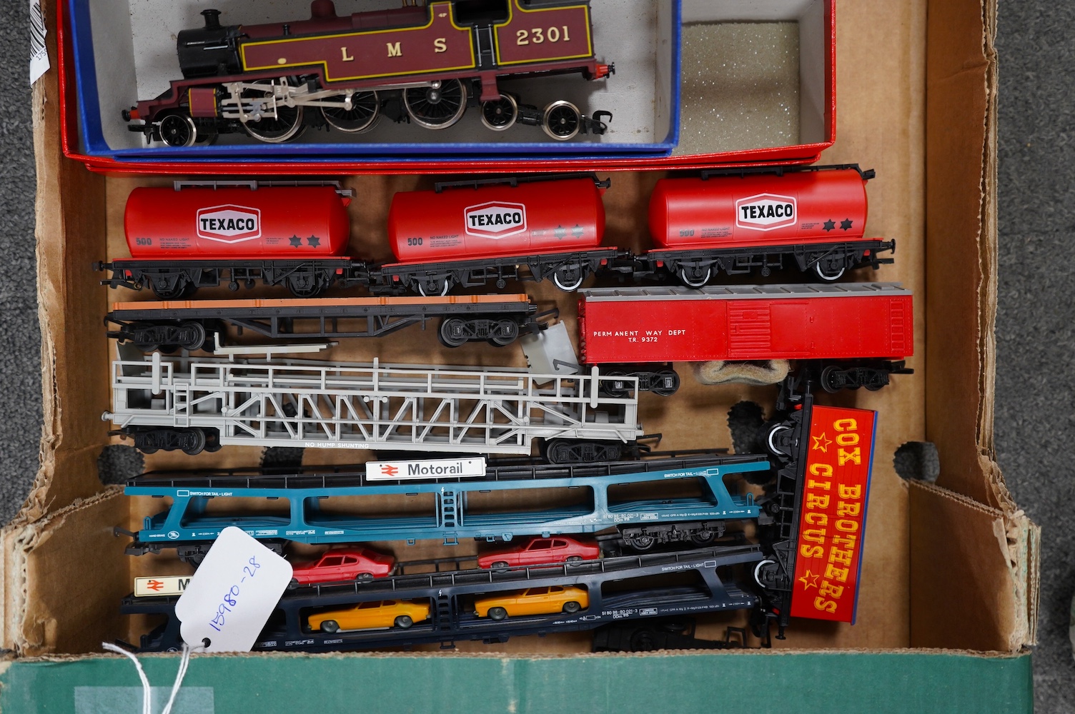 A collection of 00 gauge railway by Hornby, Tri-ang, etc., including eight locomotives and nine freight wagons. Condition - fair, some running wear and possible minor damage, etc.